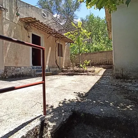 Nyaraló Marys